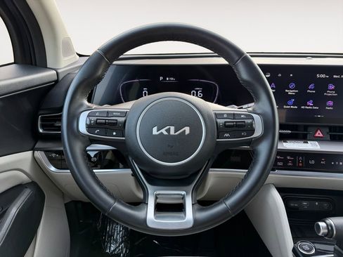 Used 2023 Kia Sportage EX FWD image 23