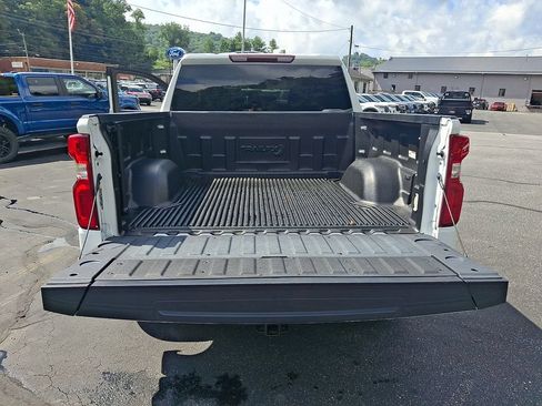 Used 2024 Chevrolet Silverado 1500 RST AWD/4WD image 29