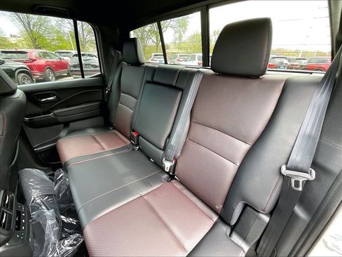 New 2026 Honda Ridgeline Black Edition image 15