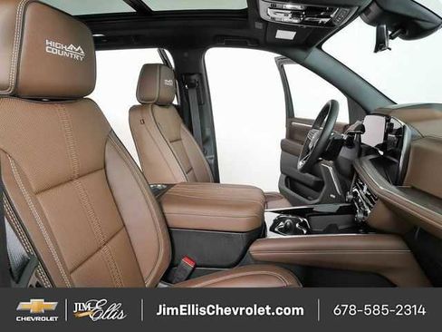 New 2026 Chevrolet Tahoe High Country w/ Sun And Tow Package image 24