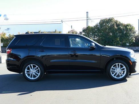 Used 2023 Dodge Durango GT image 4