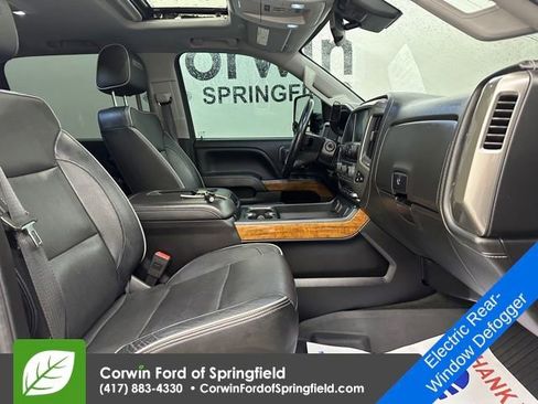 Used 2018 Chevrolet Silverado 2500 High Country w/ Duramax Plus Package image 9