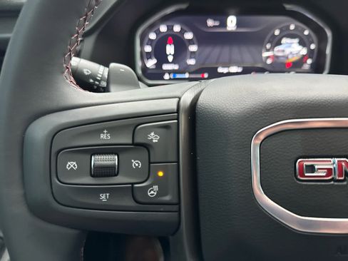Used 2024 GMC Sierra 1500 AT4X image 26