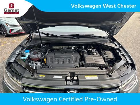 Certified 2023 Volkswagen Tiguan SE FWD image 35