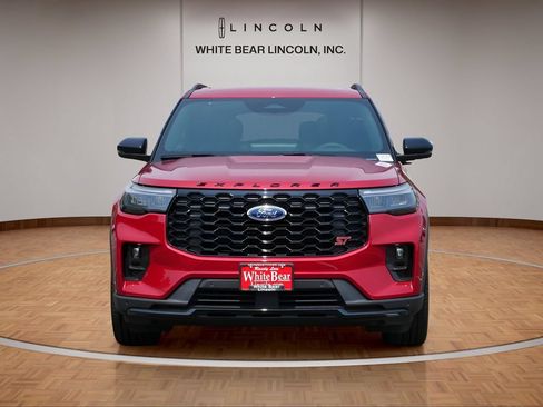 Used 2026 Ford Explorer ST w/ Sun And Sound Package AWD/4WD image 2