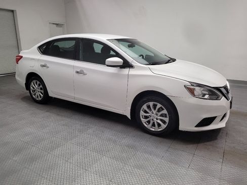 Used 2018 Nissan Sentra SV FWD image 11
