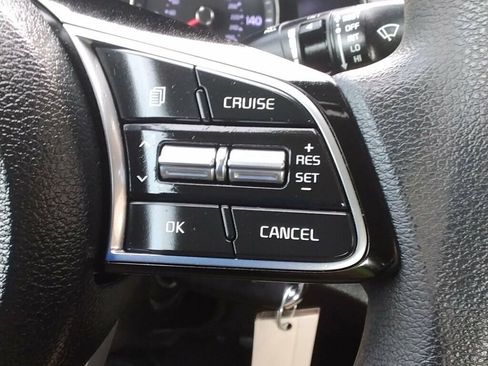 Used 2019 Kia Forte LXS image 14