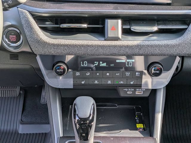 New 2026 Subaru Outback Limited AWD/4WD image 12