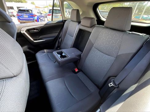 Used 2024 Toyota RAV4 XLE w/ Convenience Package image 19