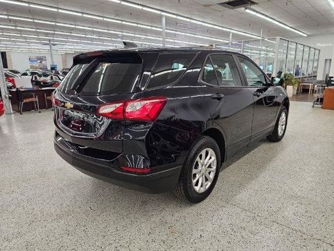 Used 2020 Chevrolet Equinox LS FWD image 5