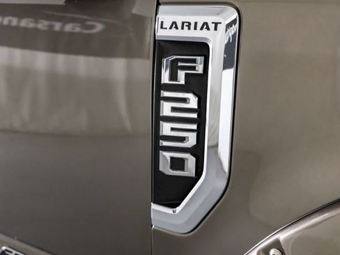 Used 2019 Ford F250 Lariat w/ Lariat Value Package AWD/4WD image 43