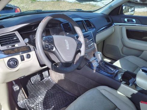 Used 2013 Lincoln MKS AWD image 12