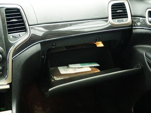 Certified 2017 Jeep Grand Cherokee Overland image 28