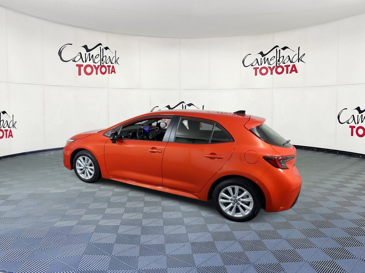 New 2027 Toyota Corolla SE FWD image 9