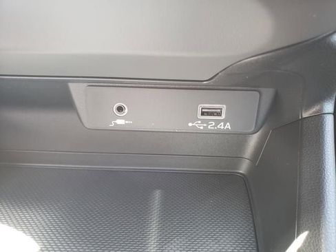 Used 2025 Subaru Crosstrek 2.0i w/ Popular Package #1A image 17