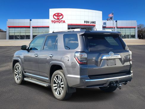 Used 2018 Toyota 4Runner Limited image 3