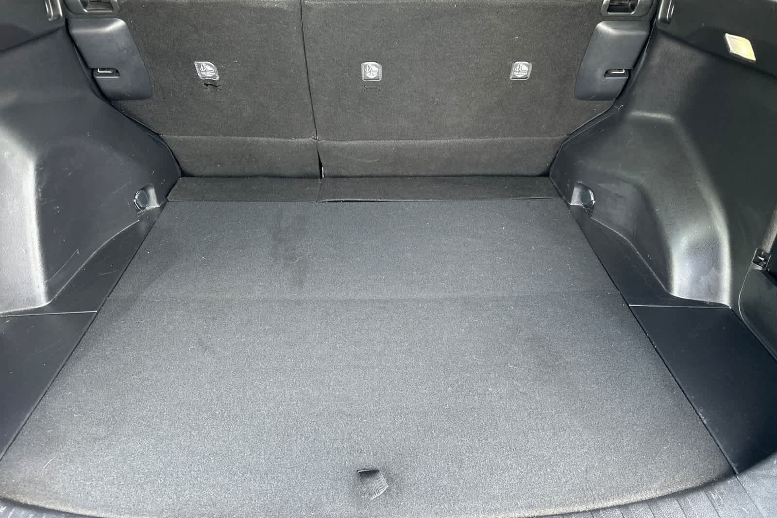 Certified 2022 Toyota RAV4 XLE w/ Convenience Package FWD image 16