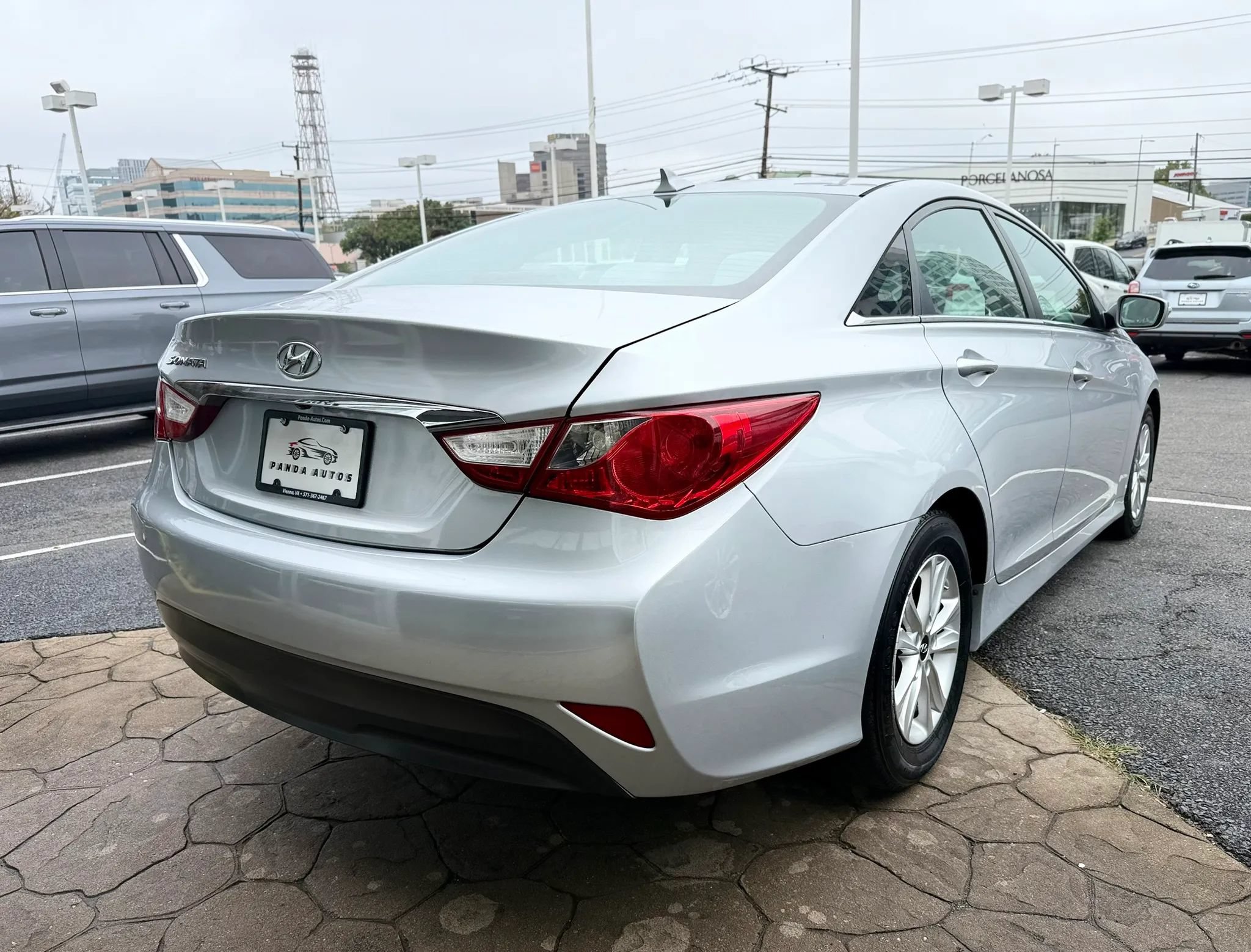 Used 2014 Hyundai Sonata GLS w/ Popular Equipment Group 2 FWD image 7