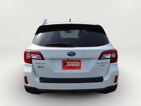 Used 2017 Subaru Outback 3.6R Limited image 7