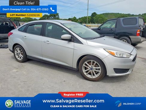 Used 2018 Ford Focus SE w/ Interior Protection Package FWD image 5