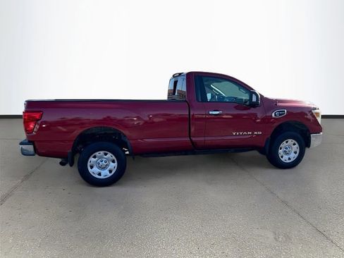 Used 2017 Nissan Titan SV AWD/4WD image 20