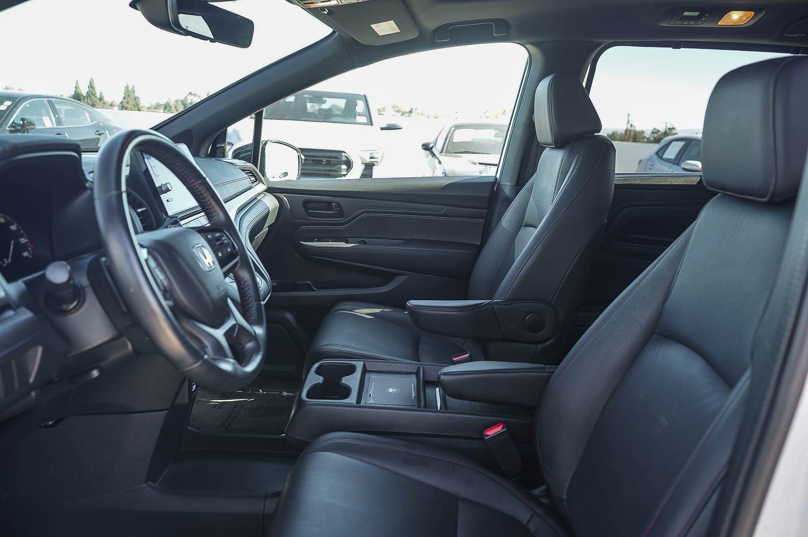 Used 2025 Honda Odyssey Sport-L image 21