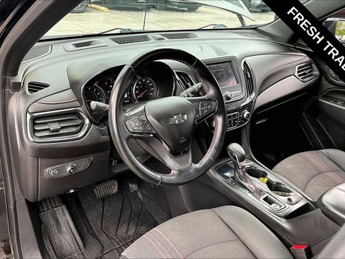 Used 2023 Chevrolet Equinox RS w/ LPO, Floor Liner Package FWD image 5