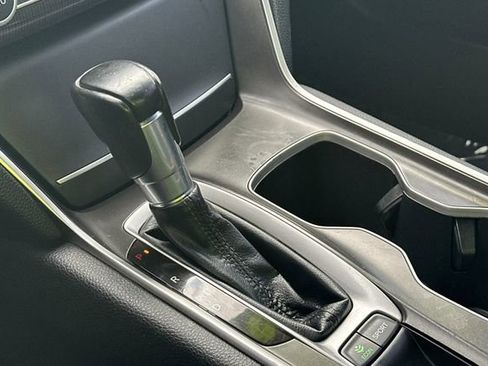 Used 2018 Honda Accord Sport image 23