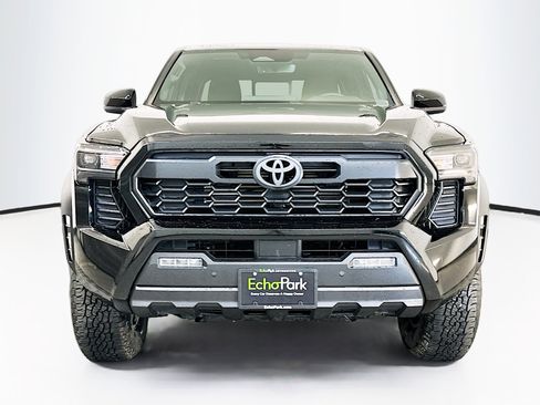 Used 2024 Toyota Tacoma TRD Off-Road w/ TRD Off Road Upgrade Package image 2