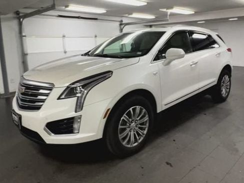 Used 2019 Cadillac XT5 Luxury FWD image 4