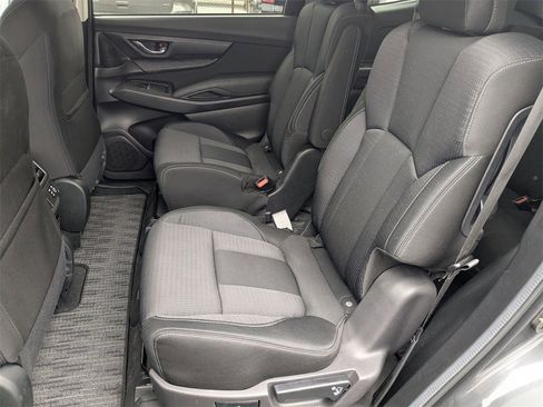 Used 2025 Subaru Ascent Premium image 31