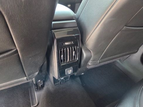 Used 2022 Jeep Compass Latitude FWD image 7