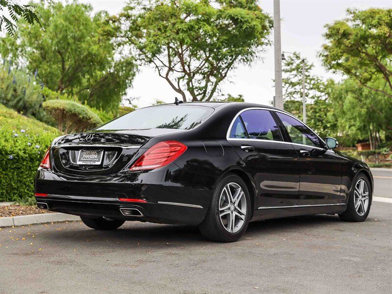 Used 2016 Mercedes-Benz S 550 Sedan image 5
