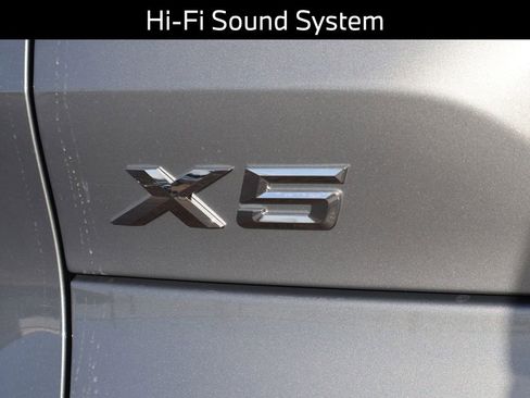 New 2026 BMW X5 xDrive50e image 10