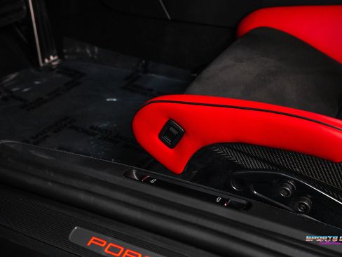 Used 2023 Porsche 718 Cayman GT4 RS image 40