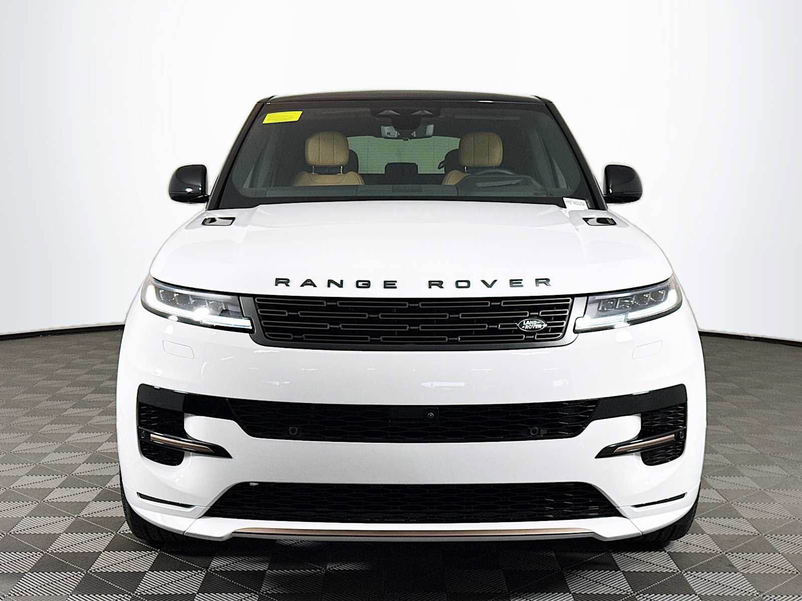 New 2026 Land Rover Range Rover Sport Dynamic SE AWD/4WD image 2