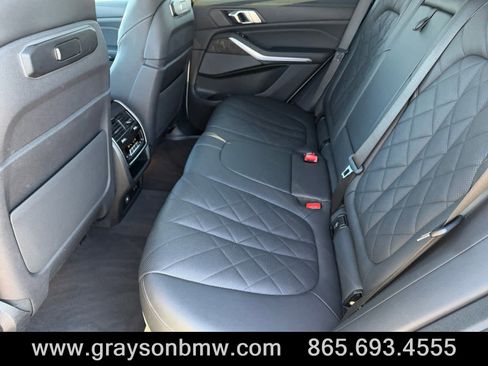 Used 2024 BMW X5 sDrive40i image 12