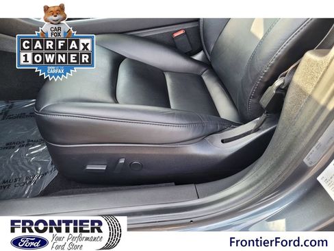 Used 2018 Tesla Model 3 Mid Range image 13