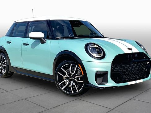 New 2026 MINI Cooper S FWD image 2