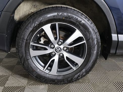 Used 2017 Toyota RAV4 XLE image 20