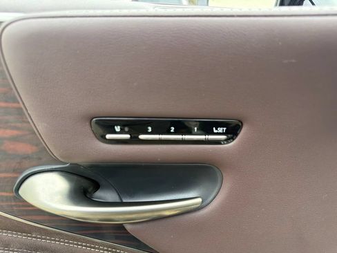Used 2019 Lexus LS 500 w/ Interior Upgrade Package RWD image 27