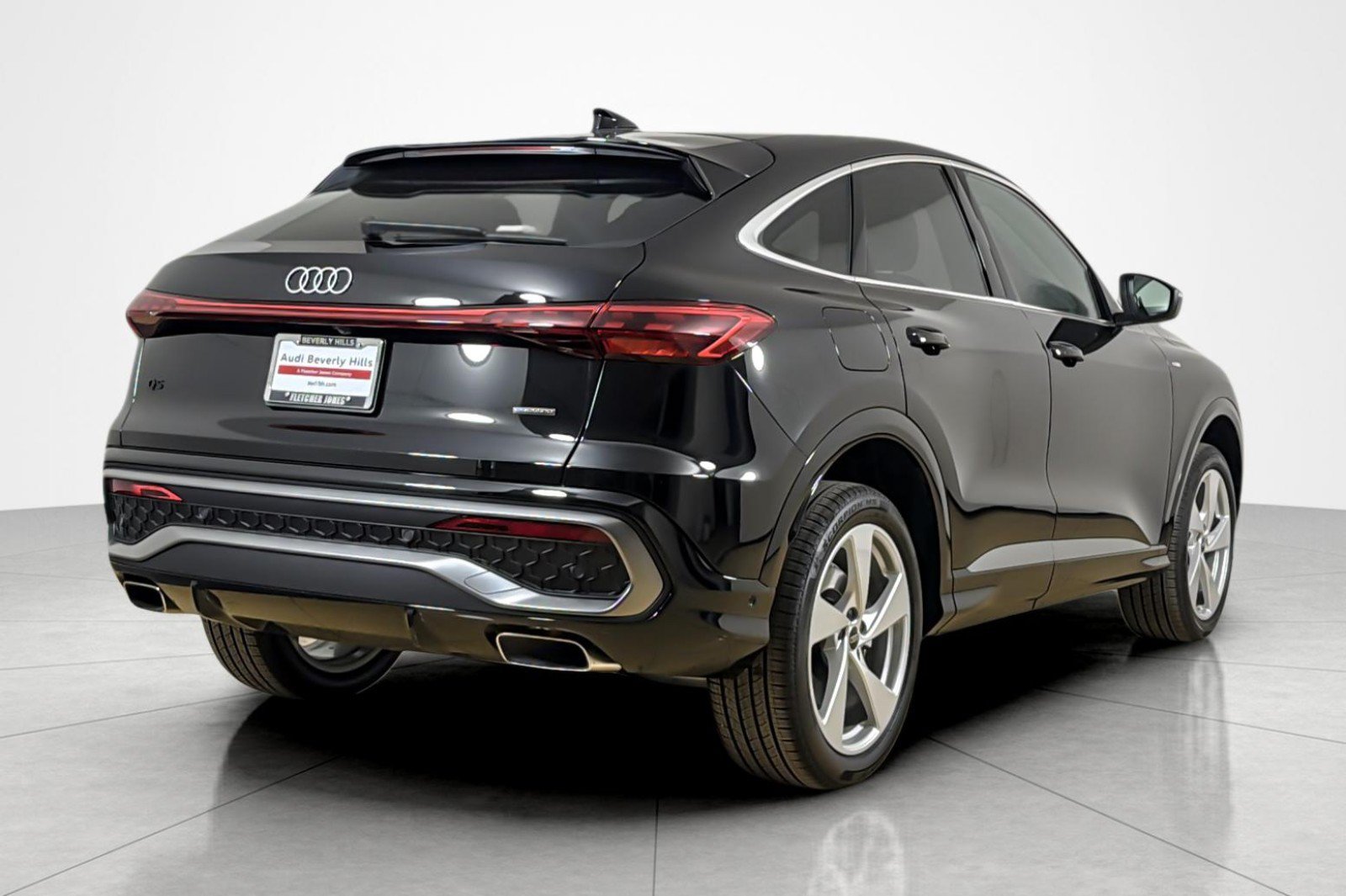New 2026 Audi Q5 Premium Plus w/ Premium Plus AWD/4WD image 6