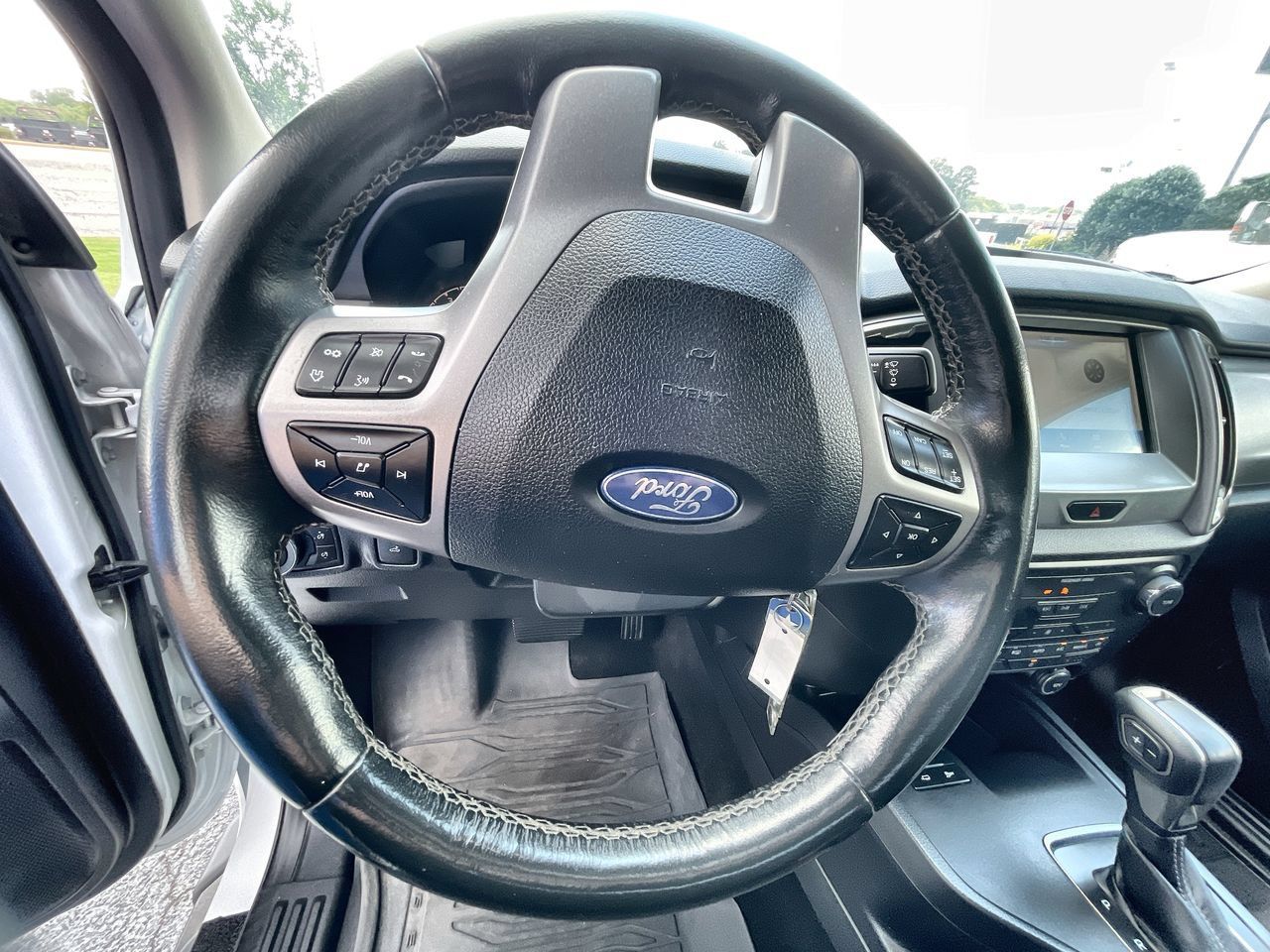 Used 2020 Ford Ranger XLT w/ Equipment Group 302A Luxury RWD image 11