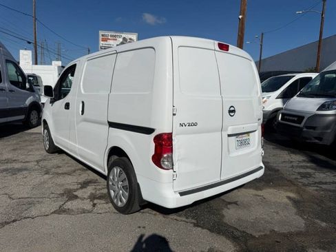 Used 2019 Nissan NV200 SV w/ Navigation Package FWD image 5