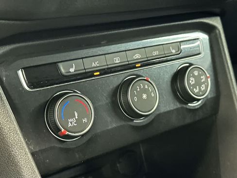 Certified 2024 Volkswagen Tiguan S FWD image 20