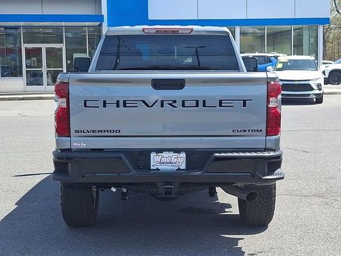 Certified 2026 Chevrolet Silverado 2500 Custom w/ Custom Convenience Package AWD/4WD image 5