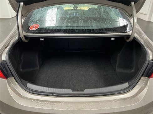 Certified 2024 Chevrolet Malibu LT image 25