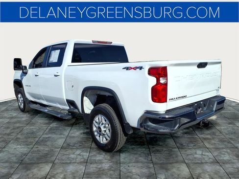 Used 2024 Chevrolet Silverado 2500 LT image 5