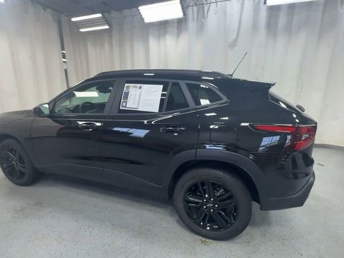 Certified 2024 Chevrolet Trax ACTIV w/ Driver Confidence Package FWD image 6