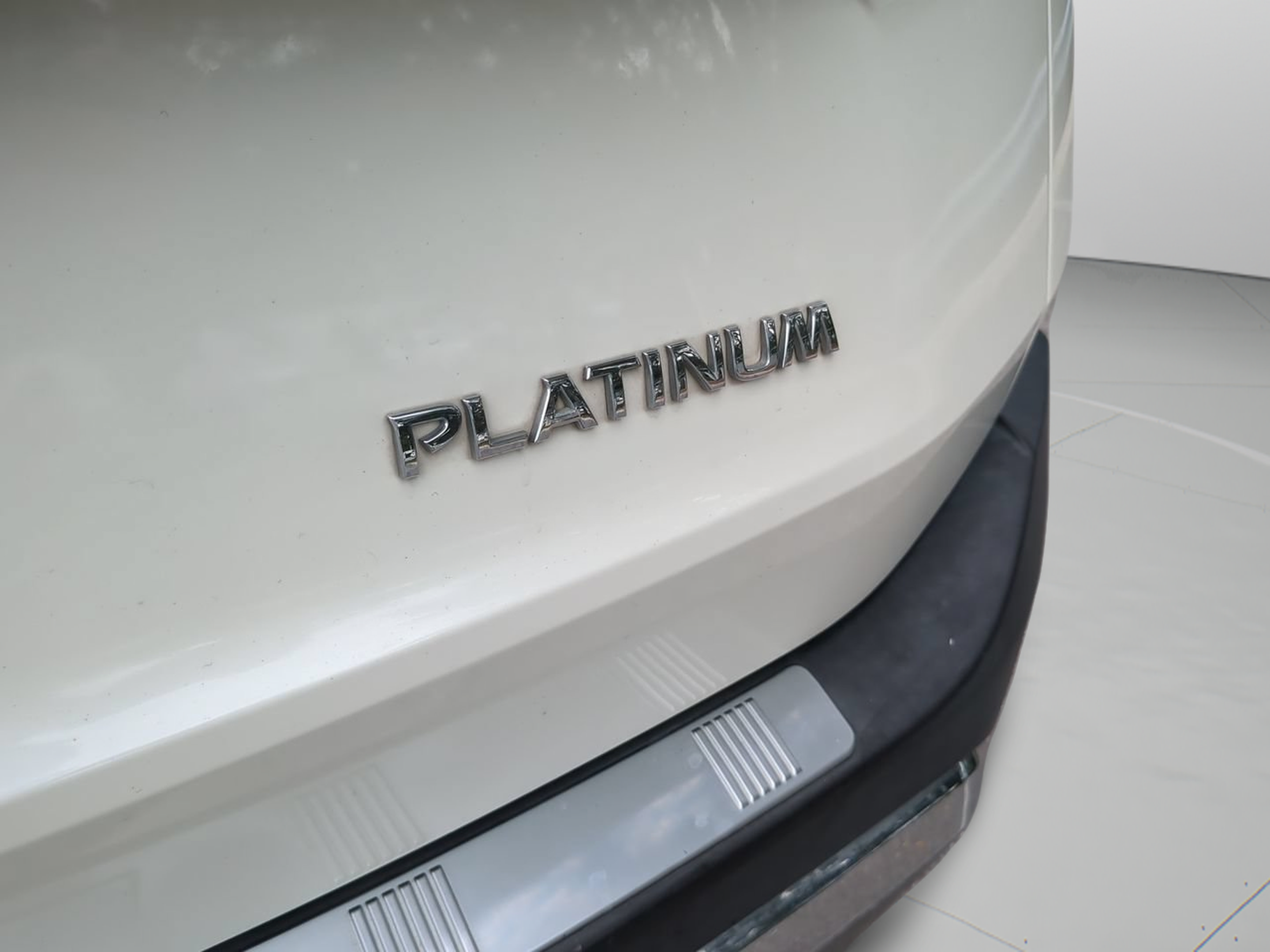 Used 2021 Nissan Rogue Platinum FWD image 31